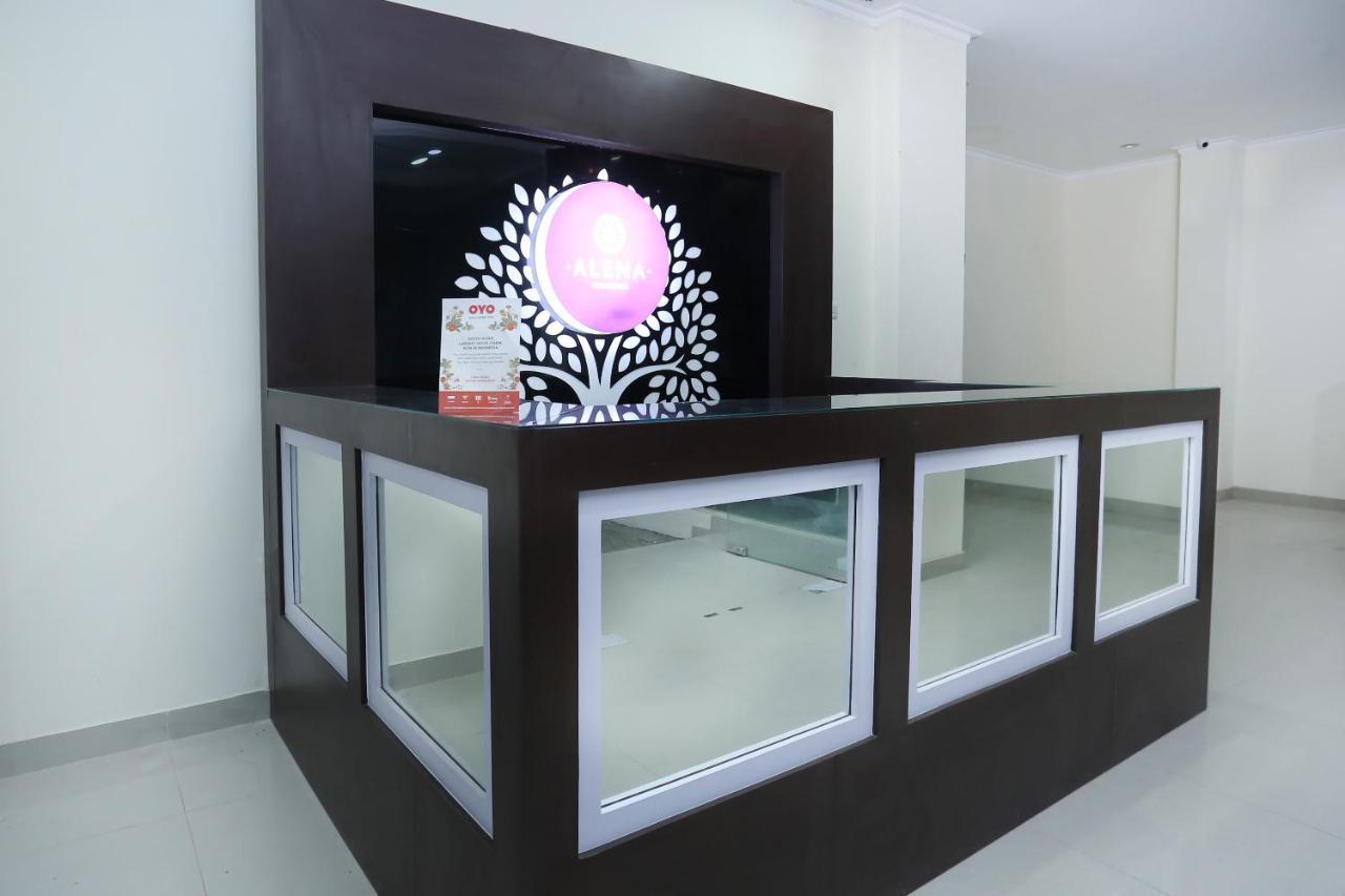 Vaccinated Staff - OYO 1626 Alena Residence Yogyakarta Exterior foto