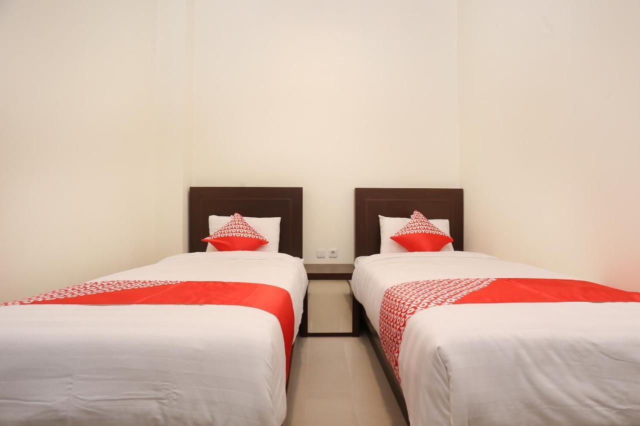 Vaccinated Staff - OYO 1626 Alena Residence Yogyakarta Exterior foto